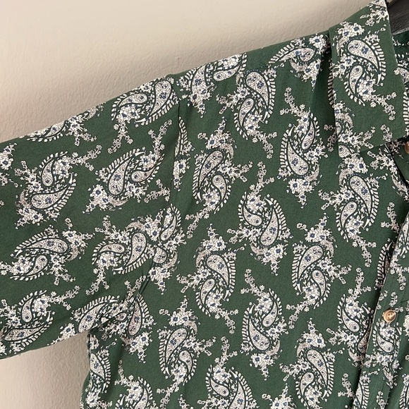 Bridge & Burn Men’s Green Paisley Button Down Shirt Size Small - Picture 4 of 8